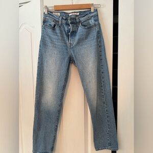 Levi's Wedgie Straight